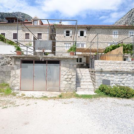 Stone House Dragutinovic Apartment โกตอร์ ภายนอก รูปภาพ