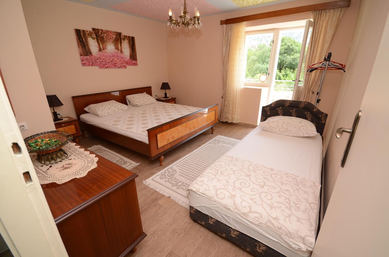 Stone House Dragutinovic Apartment โกตอร์ ภายนอก รูปภาพ